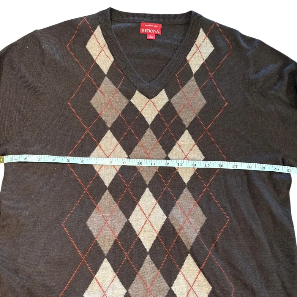 Merona Mens 100% Merino‎ Wool Argyle V-Neck Sweater Brown Large VN1168501
